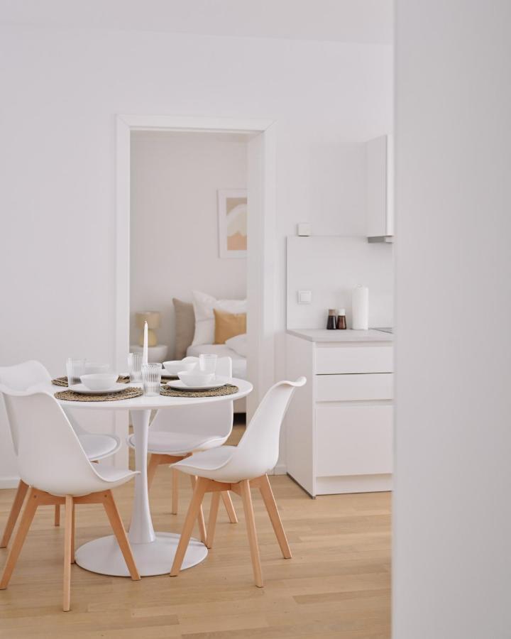 Stylish & Modern Apartment - Private Garden & Free Parking Viena Exterior foto