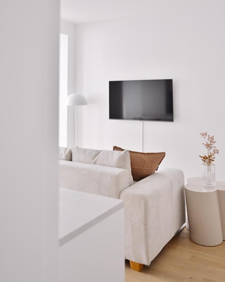 Stylish & Modern Apartment - Private Garden & Free Parking Viena Exterior foto